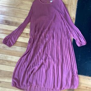 Aritzia Daydreamer Dress